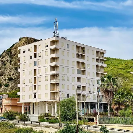 Eden * Durrës