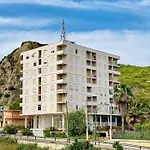 Eden * Durrës